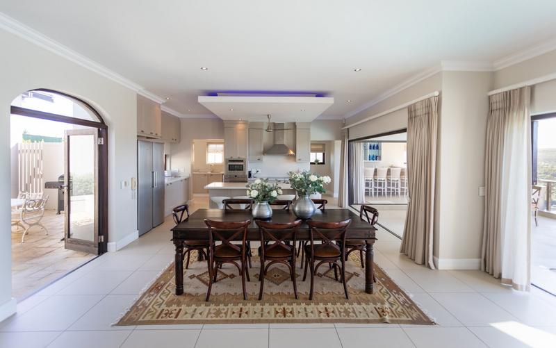 4 Bedroom Property for Sale in Baron View Western Cape